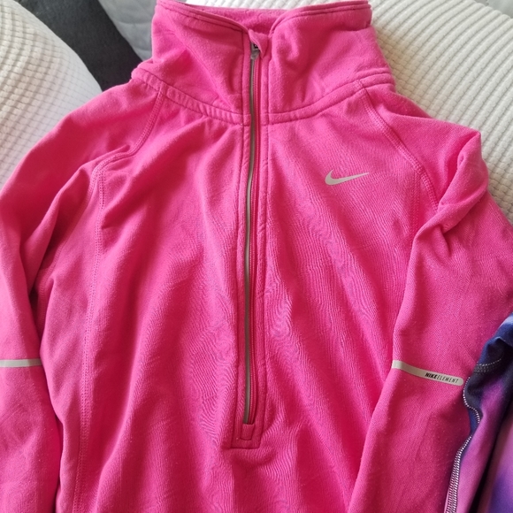 Nike Half Zip Bundle of 2! - Picture 3 of 7
